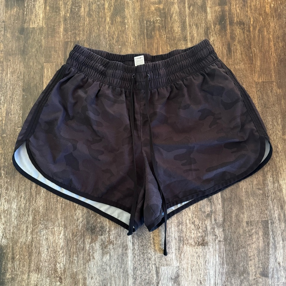 Athletic shorts